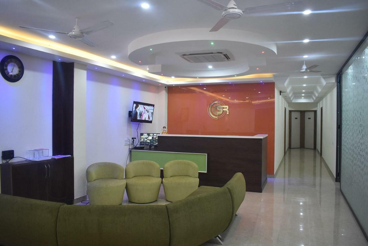 S.R. Residency Hotel Zirakpur Luaran gambar